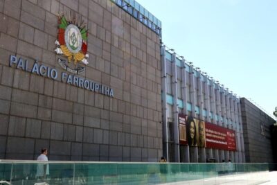 Lula sanciona porte de arma para policiais legislativos estaduais