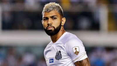 Gabigol está de volta ao Santos; atacante fica no clube até o fim de 2026