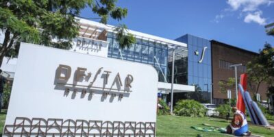 Defesa de Bolsonaro volta pedir prisão domiciliar por motivos de saúde