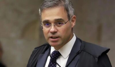 Mendonça acata recurso e ordena que Alcolumbre prorrogue CPMI do INSS