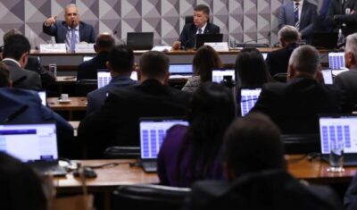 Mendonça proíbe CPMI do INSS de acessar dados de Vorcaro em sala-cofre