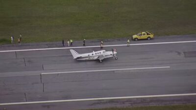 Avião com falha no trem de pouso interdita pista do Aeroporto da Pampulha
