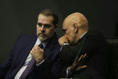Senador obtém assinaturas para abrir CPI contra Moraes e Toffoli por caso Master