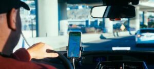 Procon-MA aciona Uber e 99 por aumento abusivo nas tarifas durante greve de ônibus em São Luís