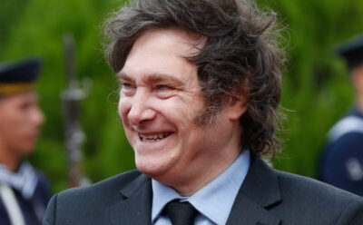 Greve geral e tensão marcam início da votação da reforma trabalhista na Argentina