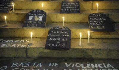 Pela Vida das Mulhers: atos do 8 de março ocupam ruas pelo Brasil