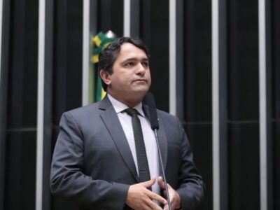 Deputado Júnior Lourenço apresenta Projeto de Lei para Transporte Gratuito de Corpos: Uma Ação de Solidariedade para Famíli
