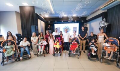 BRANDÃO ENTREGA EQUIPAMENTOS PARA O CENTRO DE ESPECIALIDADES NINAR, NOVAS AMBULÂNCIAS E INAUGURA NOVO CAPS-AD