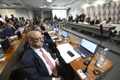 PL da Dosimetria: CCJ reduz para quatro horas prazo de pedido de vista