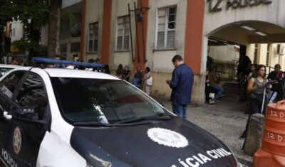 Polícia prende terceiro envolvido em estupro coletivo de adolescente