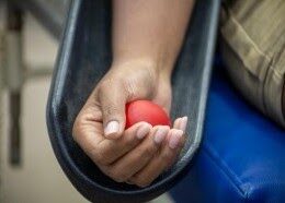 Com estoques em baixa, Governo do Maranhão reforça importância da doação de sangue