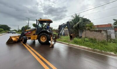 Prefeitura cumpre decisão judicial para desocupação de área próximo ao novo Fórum e Ministério Público