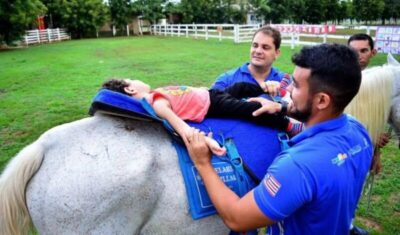 Prefeitura retoma serviço de equoterapia em Imperatriz após seis anos de paralisação