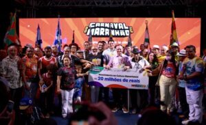 Brandão anuncia investimento de R$ 20 milhões e adiantamento de cachês para o Carnaval 2026