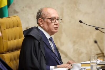 Gilmar Mendes tira prerrogativa do Senado e determina que somente PGR pode pedir impeachment de ministros do STF…