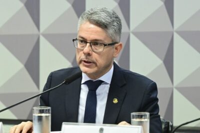 Senado aprova PL Antifacção com penas que podem chegar a 120 anos