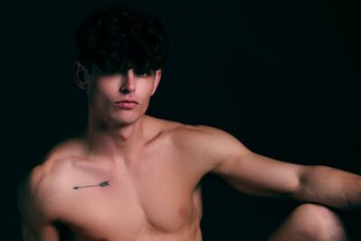 Seth Peterson, ator de 28 anos, é encontrado morto