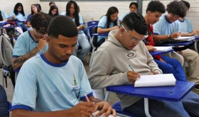 Sistema permite emissão de certificado de conclusão do ensino médio