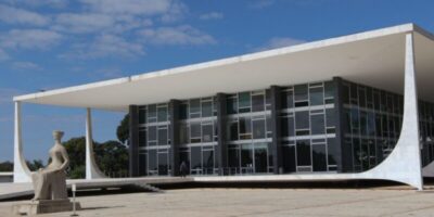 STF tem dois votos para negar novamente prisão domiciliar de Bolsonaro