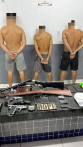 Nove pessoas são presas em operação contra tráfico e posse irregular de arma em São João Batista