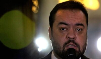 TSE retoma julgamento que pode levar à inelegibilidade de Castro