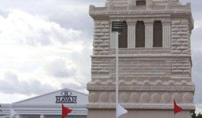 TST condena lojas Havan por racismo recreativo contra ex-funcionária