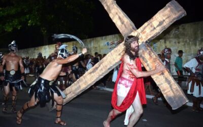 Espetáculo da Via Sacra do Anjo da Guarda já tem datas e horário definidos; saiba mais