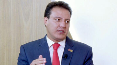 Processo que previa afastamento de Felipe Camarão é suspenso pelo STJ