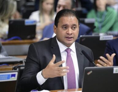 PGR aponta fragilidade de provas contra o senador Weverton