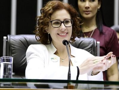 Só três deputados do MA foram contra a cassação de Carla Zambelli