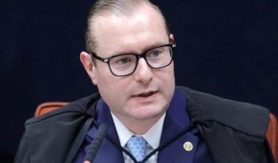 Zanin, do STF, suspende eleição indireta para governo do Rio