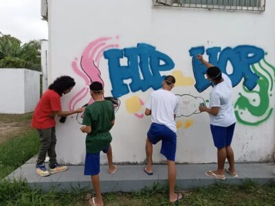 Socioeducandos da Funac participam do Projeto Café com Arte