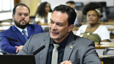 Piso salarial de policiais e bombeiros militares avança no Senado