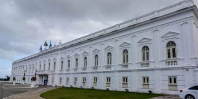 MA troca secretários e mantém cargos vagos