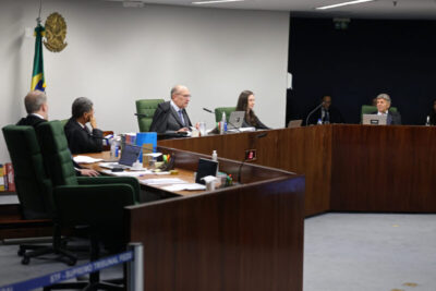 STF começa a julgar legalidade da Lei do UberBraide semana que vem