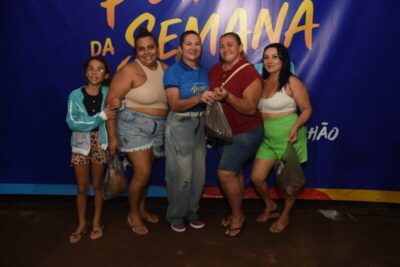 Tratorzão mantém tradição e distribui toneladas de peixes com a população de São Domingos do Maranhão