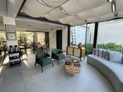 Reinvenção que vira negócio: empreendedora consolida hotel e amplia atuação no turismo em São Luís (MA)