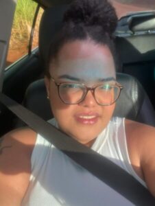 “Banho de Lama”: psicóloga de Barreirinhas faz desabafo sobre falta de empatia e respeito no trânsito