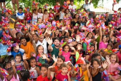 Da criança ao idoso: Davi Brandão leva alimento e alegria a maranhenses nesta Semana Santa