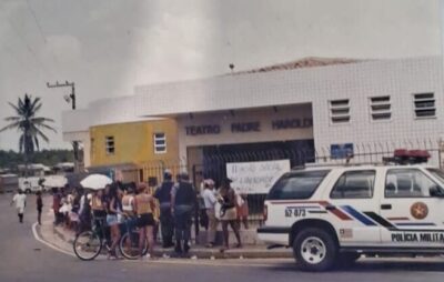 A quem pertence o Teatro Padre Haroldo?