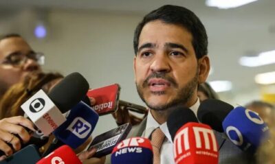 Parecer da indicação de Jorge Messias ao STF é lido na CCJ do Senado