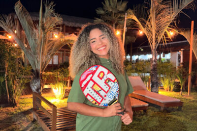 Vila Aty apresenta nova recreadora e reafirma experiência acolhedora do hotel em Atins