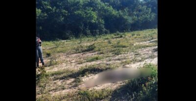 Polícia investiga caso de mulher encontrada morta em área de mato na Grande Ilha