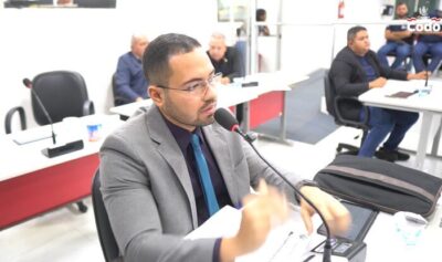 Vereador Ibrahim Neto apresenta indicações para aprimoramento do abastecimento de água e ampliação de serviços itinerantes em Codó