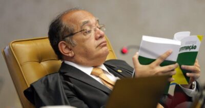Ministro Gilmar Mendes pede que a PGR abra investigação contra senador Alessandro Vieira