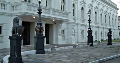 Carlos Brandão nomeia secretário e faz 11ª mudança na equipe