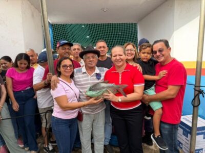 Prefeita Luciana Leocádio realiza mais uma grande entrega de pescados em Buriti Bravo