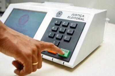 Prazo para regularizar título de eleitor termina em 6 de maio e define participação nas eleições de 2026