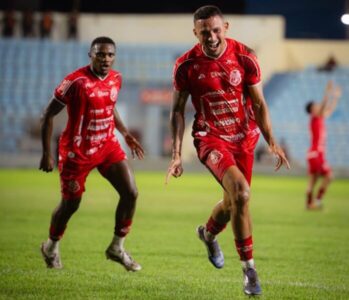 Imperatriz vence Oratório-AP por 3 a 1 e assume liderança do Grupo 5 na Série D