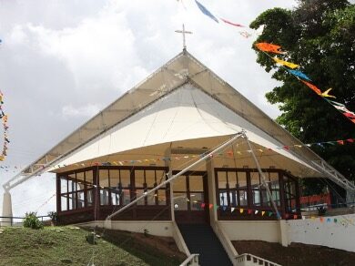 Capela de São Pedro é invadida e furtada no Centro; Paróquia emite nota de repúdio